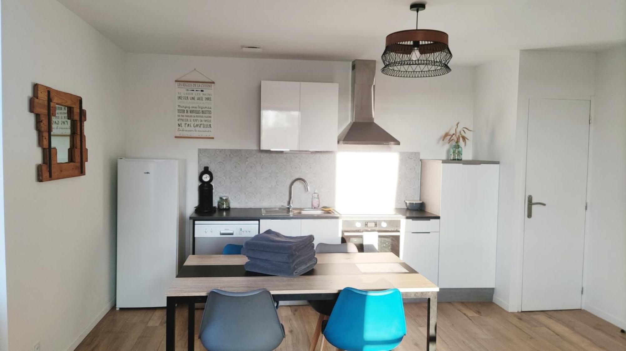 Appartement Duplex Dans Une Ancienne Usine Beaupreau-en-Mauges Luaran gambar